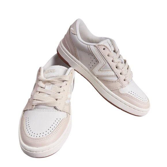VANS Lowland 2.0 Sneaker in Marshmallow White Leather NEW in BOX Women's SZ 5 - Picture 12 of 12